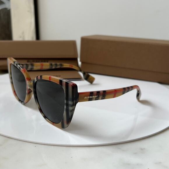 NEW Burberry BE4393 Meryl Check Print Cat Eye Sunglasses - Picture 7 of 10